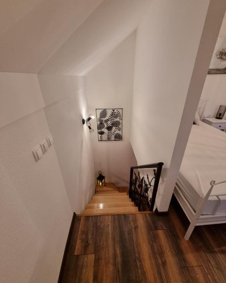 Kuca Za Odmor Baron Villa Kutjevo Exteriör bild