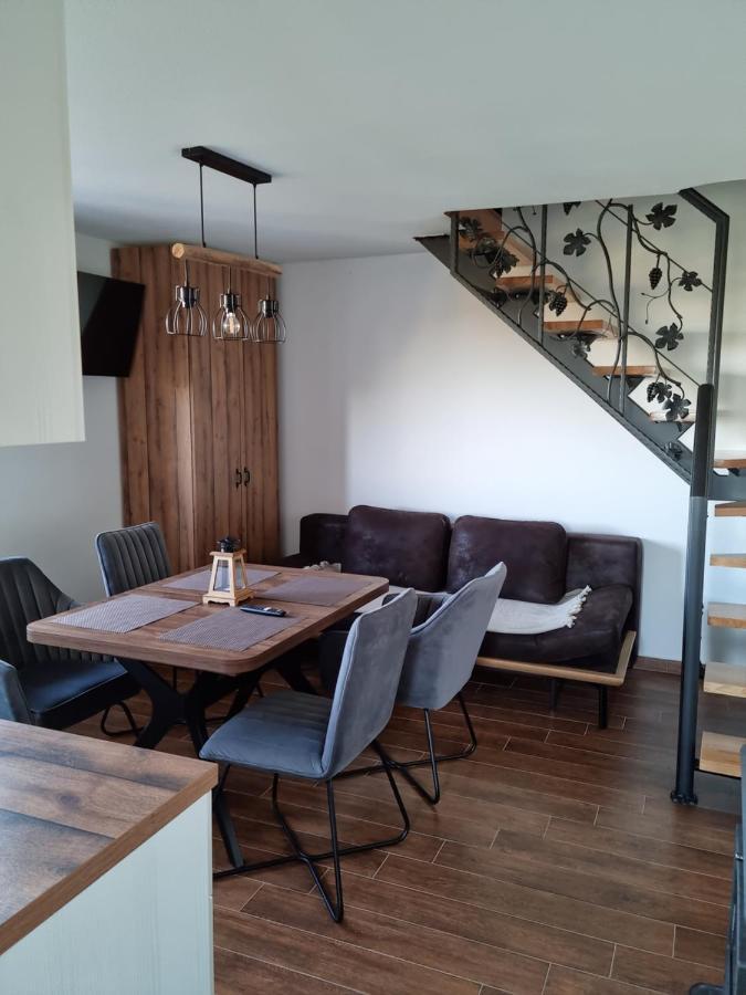 Kuca Za Odmor Baron Villa Kutjevo Exteriör bild