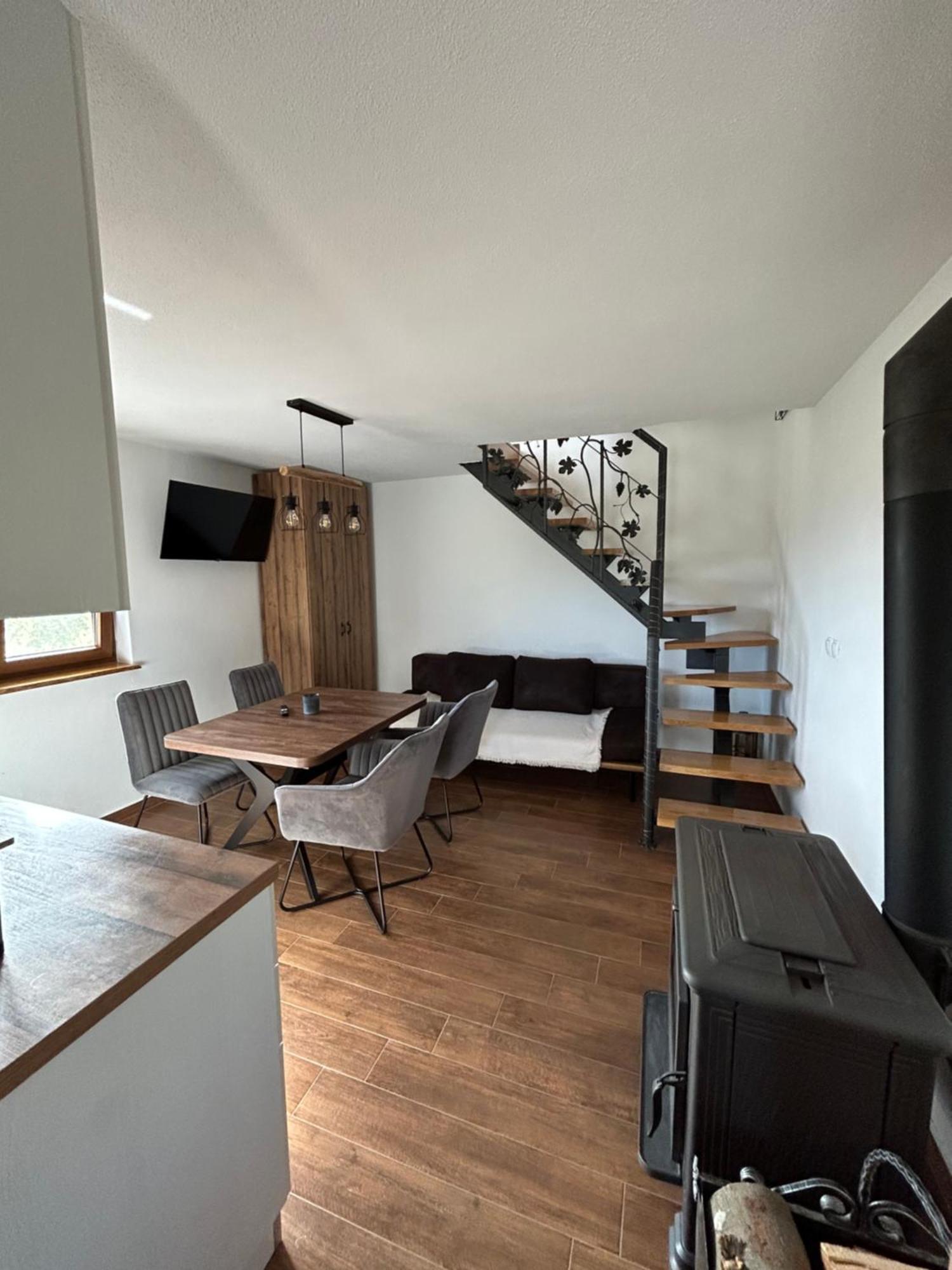 Kuca Za Odmor Baron Villa Kutjevo Exteriör bild